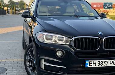 Внедорожник / Кроссовер BMW X5 2015 в 