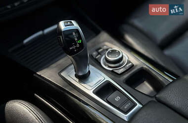 Позашляховик / Кросовер BMW X5 2010 в 