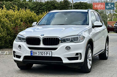 Позашляховик / Кросовер BMW X5 2015 в 
