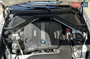 Внедорожник / Кроссовер BMW X5 2012 в 