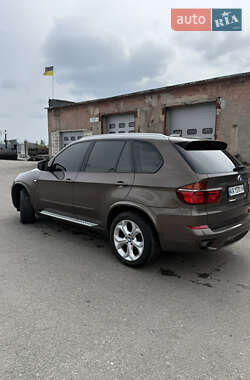 Внедорожник / Кроссовер BMW X5 2012 в 
