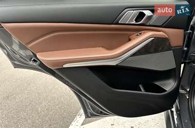Позашляховик / Кросовер BMW X5 2021 в 
