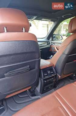 Позашляховик / Кросовер BMW X5 2018 в 