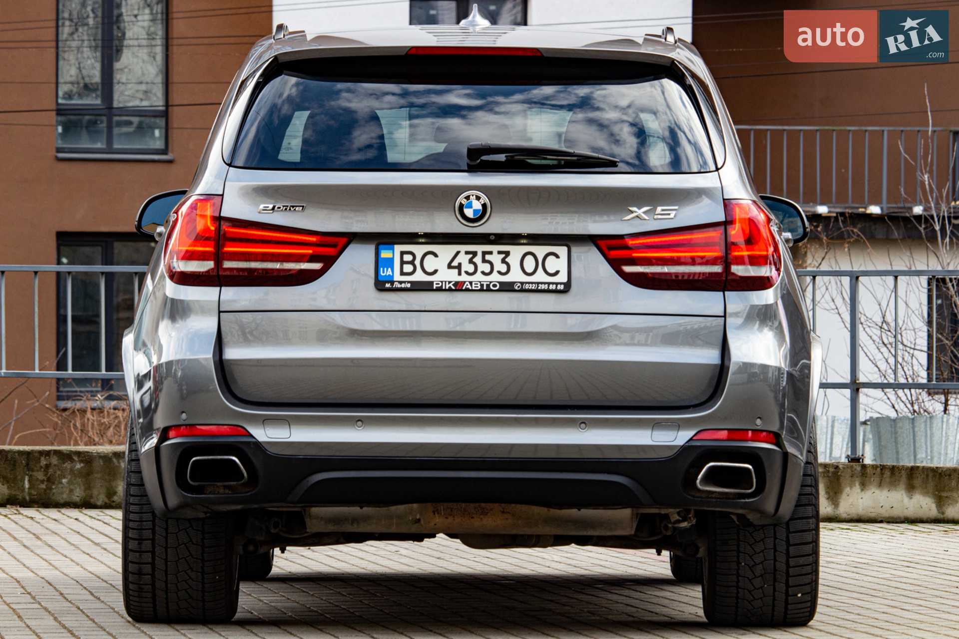2016 BMW X5 - мініатюра 18