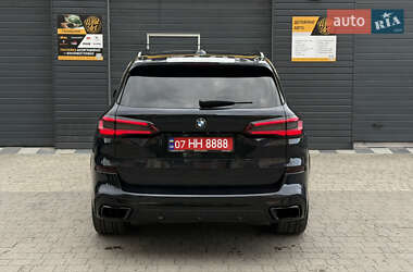 Внедорожник / Кроссовер BMW X5 2019 в 