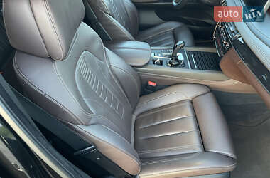 Внедорожник / Кроссовер BMW X5 2016 в 
