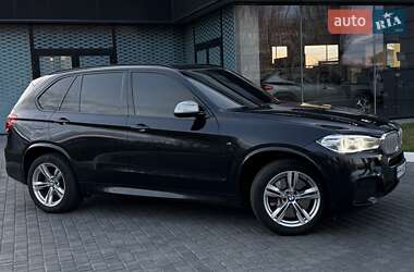Позашляховик / Кросовер BMW X5 2013 в 