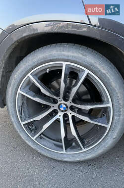 Внедорожник / Кроссовер BMW X5 2015 в 