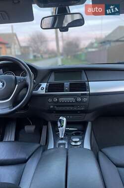 Позашляховик / Кросовер BMW X5 2009 в 