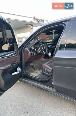 Внедорожник / Кроссовер BMW X5 2015 в 