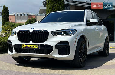 Внедорожник / Кроссовер BMW X5 2022 в 