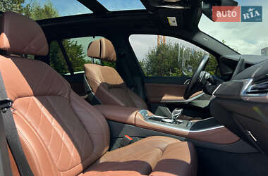 Внедорожник / Кроссовер BMW X5 2022 в 