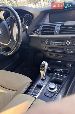 Позашляховик / Кросовер BMW X5 2008 в 