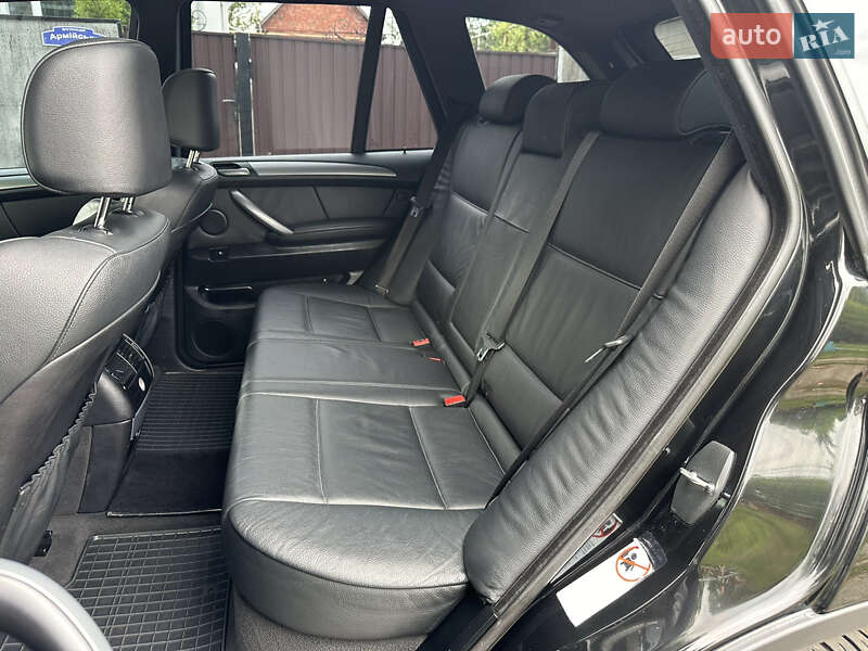 Внедорожник / Кроссовер BMW X5 2005 в Софиевской Борщаговке