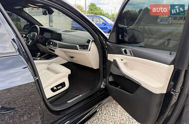 Позашляховик / Кросовер BMW X5 2019 в 