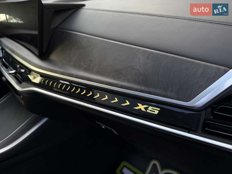 Позашляховик / Кросовер BMW X5 2023 в Києві