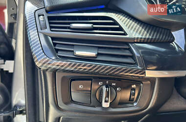 Позашляховик / Кросовер BMW X5 2016 в 