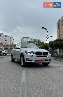 Позашляховик / Кросовер BMW X5 2015 в Івано-Франківську