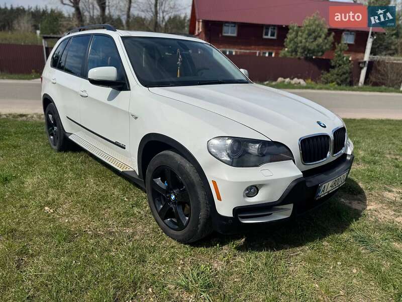 Позашляховик / Кросовер BMW X5 2009 в 