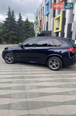 Позашляховик / Кросовер BMW X5 2014 в 