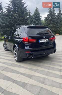 Позашляховик / Кросовер BMW X5 2014 в 
