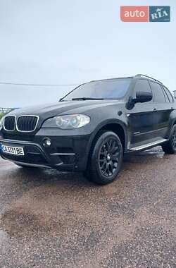 Позашляховик / Кросовер BMW X5 2010 в 