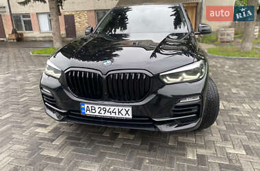 Внедорожник / Кроссовер BMW X5 2019 в 