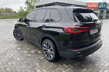 Внедорожник / Кроссовер BMW X5 2019 в 
