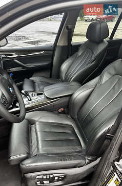 Позашляховик / Кросовер BMW X5 2014 в 