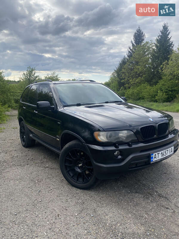 Позашляховик / Кросовер BMW X5 2003 в 