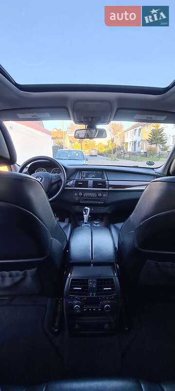 Внедорожник / Кроссовер BMW X5 2013 в Киеве