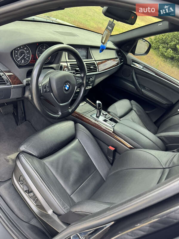Позашляховик / Кросовер BMW X5 2011 в Києві