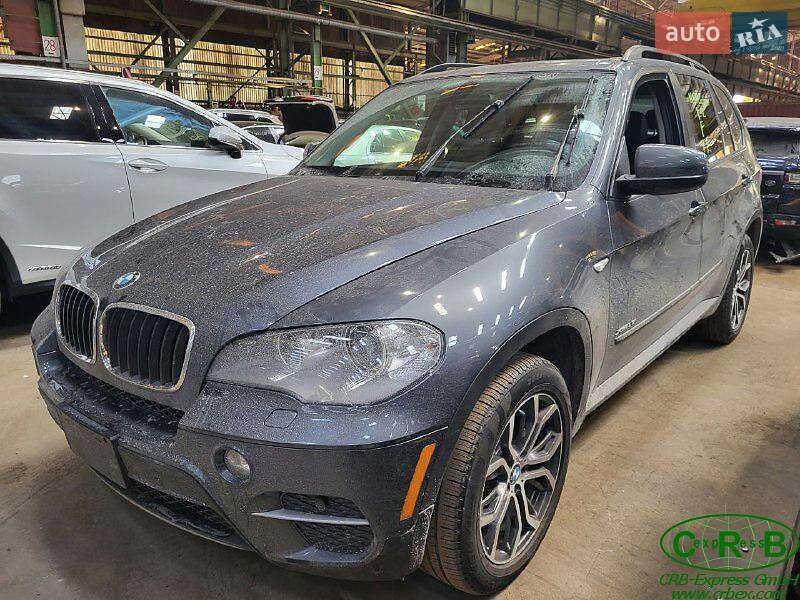 BMW X5 2011