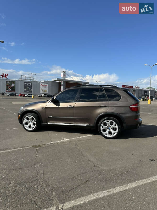 Внедорожник / Кроссовер BMW X5 2010 в Одессе