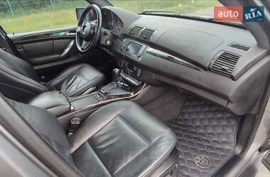 Позашляховик / Кросовер BMW X5 2004 в 