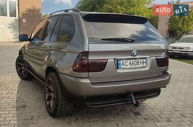Позашляховик / Кросовер BMW X5 2004 в 