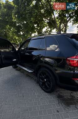 Позашляховик / Кросовер BMW X5 2010 в 