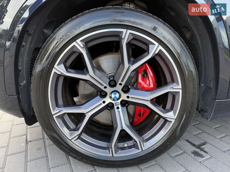 Внедорожник / Кроссовер BMW X5 2022 в Харькове