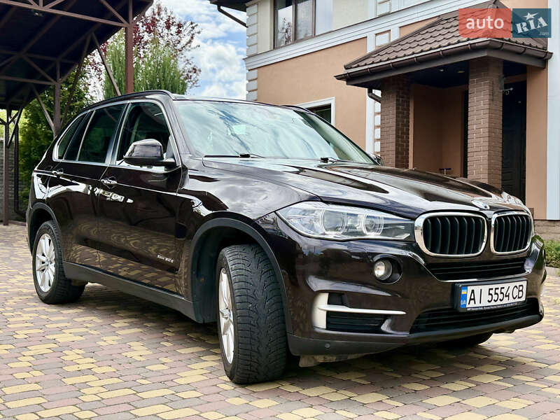 Позашляховик / Кросовер BMW X5 2017 в 