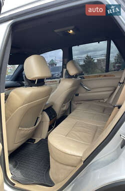 Позашляховик / Кросовер BMW X5 2004 в 