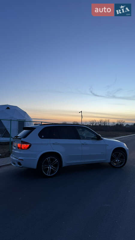 Внедорожник / Кроссовер BMW X5 2010 в Измаиле