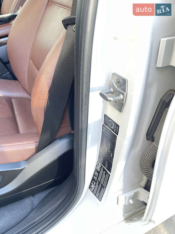 Внедорожник / Кроссовер BMW X5 2010 в Измаиле