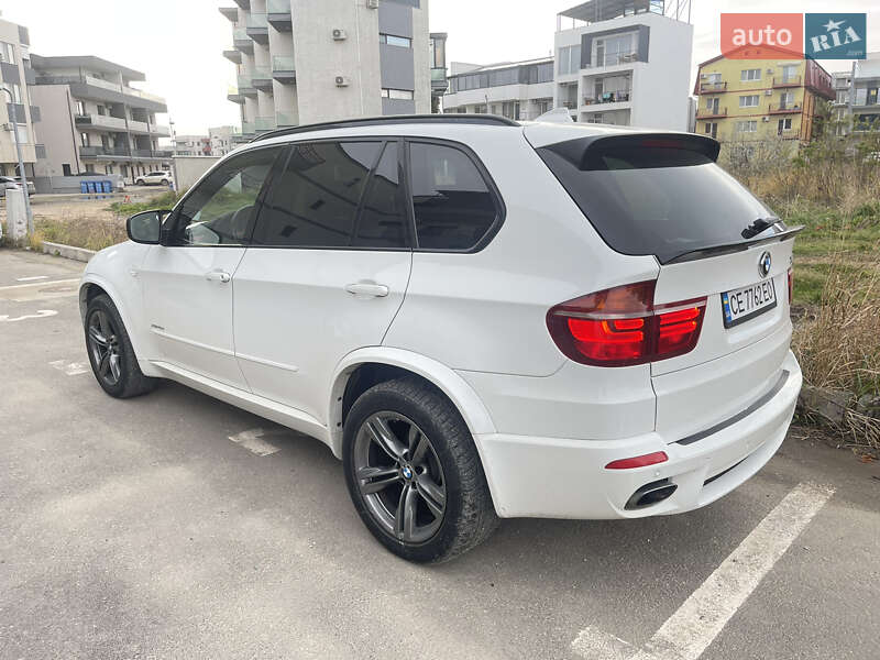Внедорожник / Кроссовер BMW X5 2010 в Измаиле