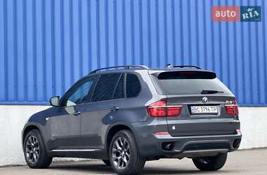 Позашляховик / Кросовер BMW X5 2010 в 
