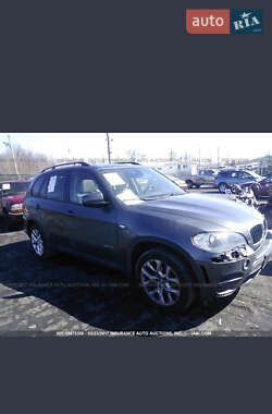 Позашляховик / Кросовер BMW X5 2010 в 