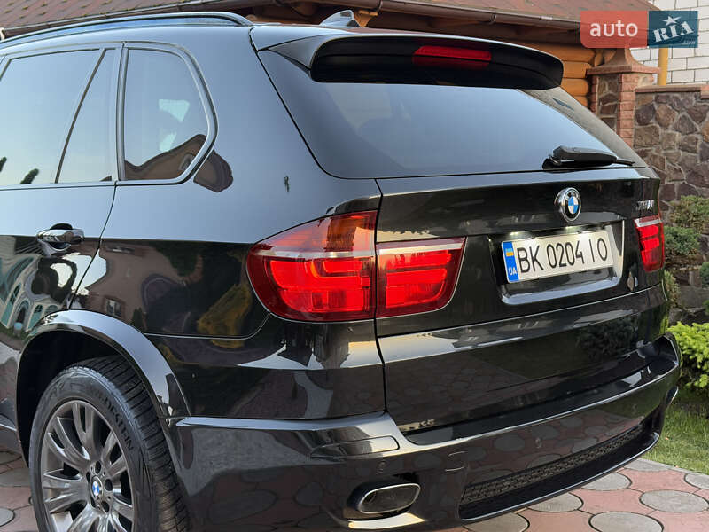 Внедорожник / Кроссовер BMW X5 2010 в Вараше
