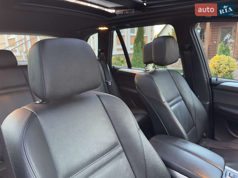 Внедорожник / Кроссовер BMW X5 2010 в Вараше