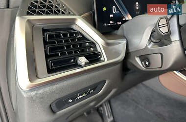 Позашляховик / Кросовер BMW X5 2023 в 