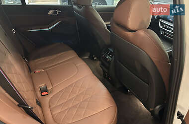 Позашляховик / Кросовер BMW X5 2023 в 