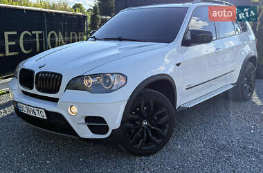 Позашляховик / Кросовер BMW X5 2010 в 